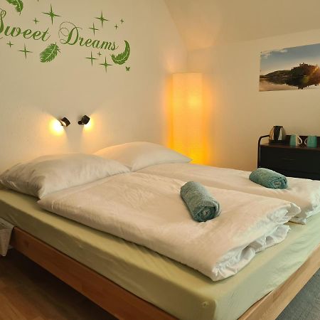 Lichtdurchflutetes Zimmer - Kaeppele Waldbuttelbrunn Esterno foto